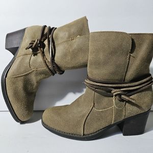 Eddie Bauer Tan Leather Boots